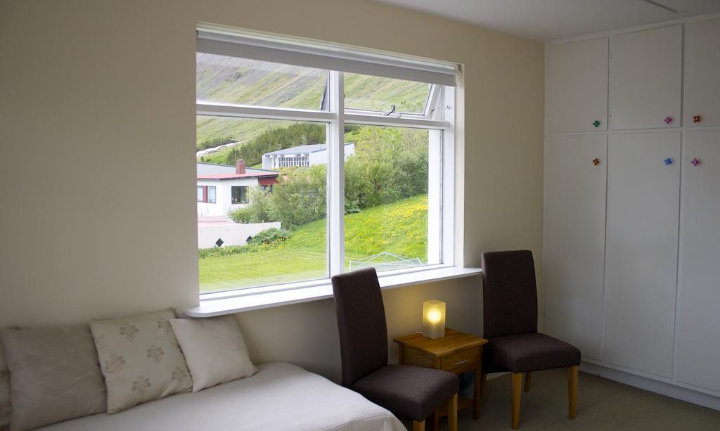 Comfy Guesthouse Westfjords Sudureyri エクステリア 写真